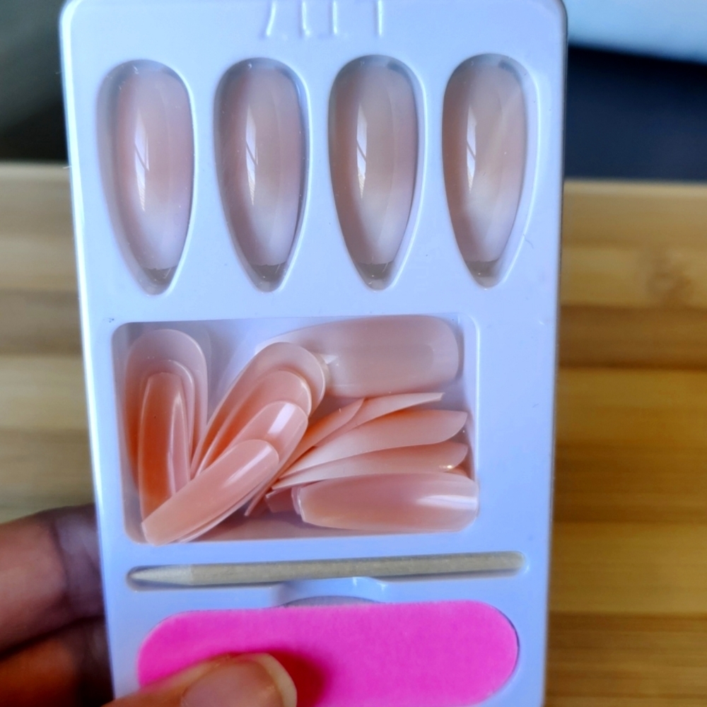 24pcs Press on nails
